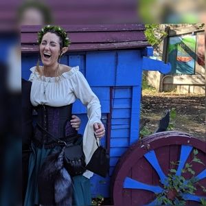 Meet your Posher, Shelby